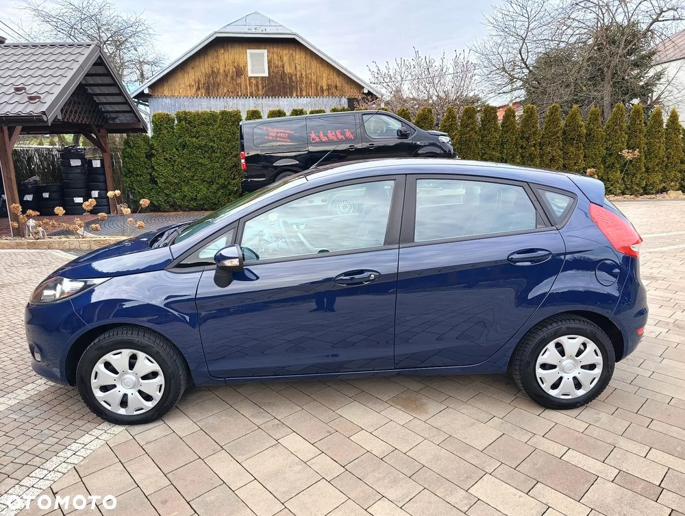 Ford Fiesta 1.25 Champions Edition - 10