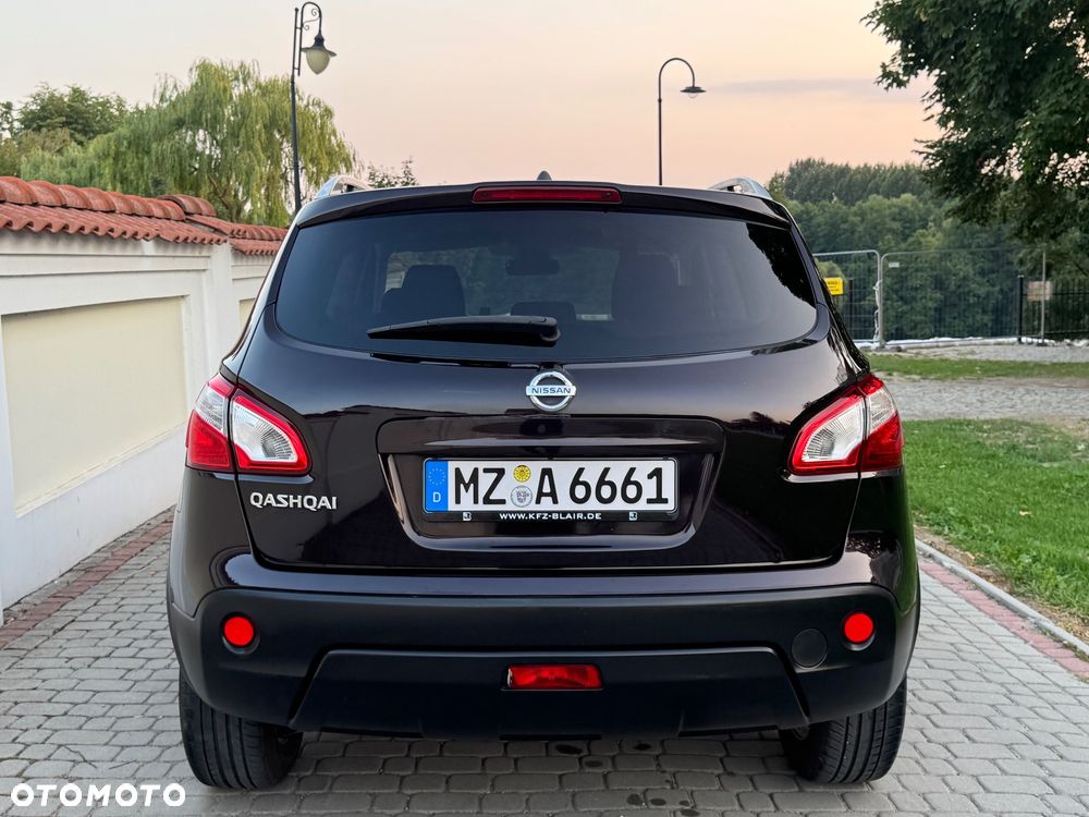Nissan Qashqai - 12
