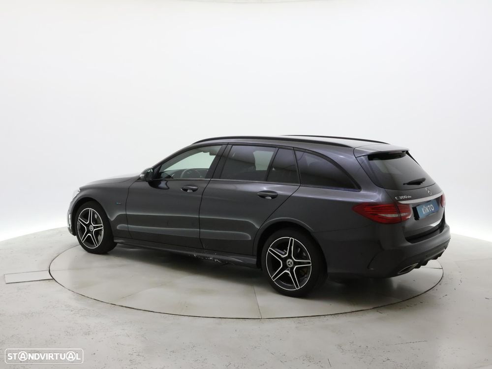 Mercedes-Benz C 300 de AMG Line - 3