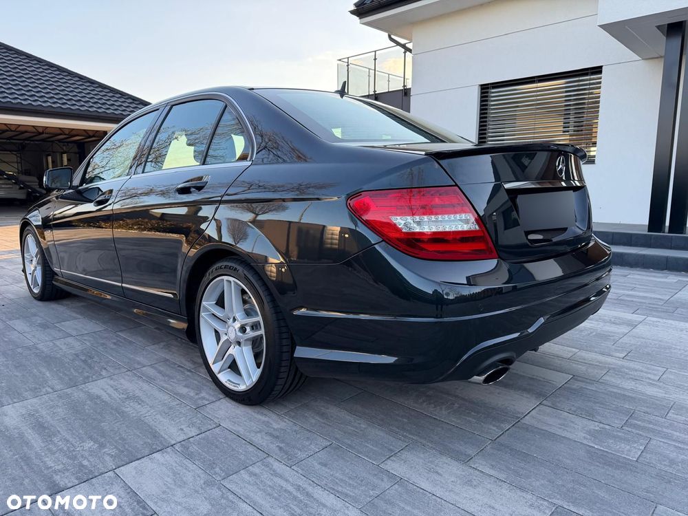 Mercedes-Benz Klasa C 200 (BlueEFFICIENCY) 7G-TRONIC Avantgarde - 20