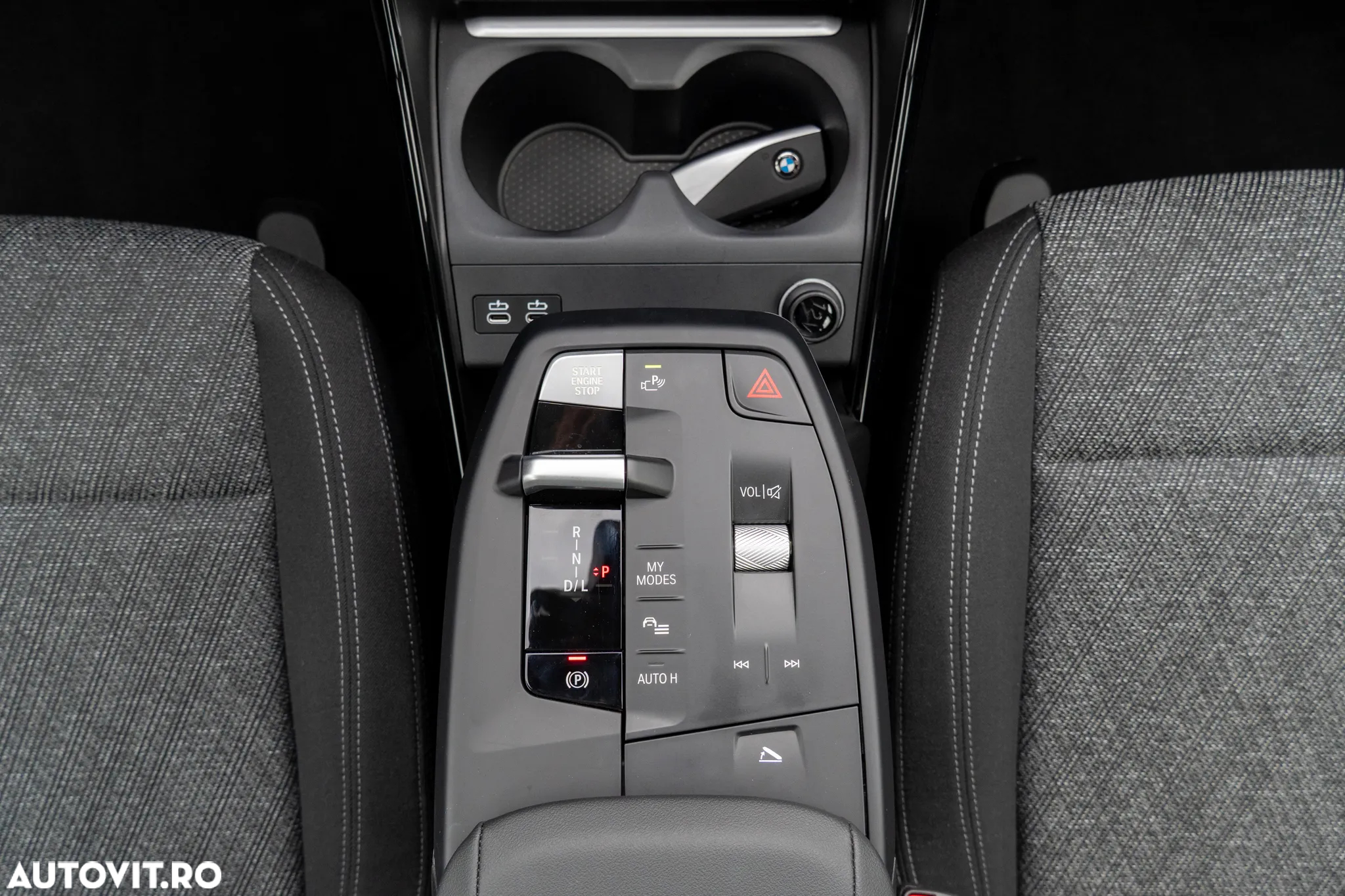 BMW X1 sDrive18i AT - 22
