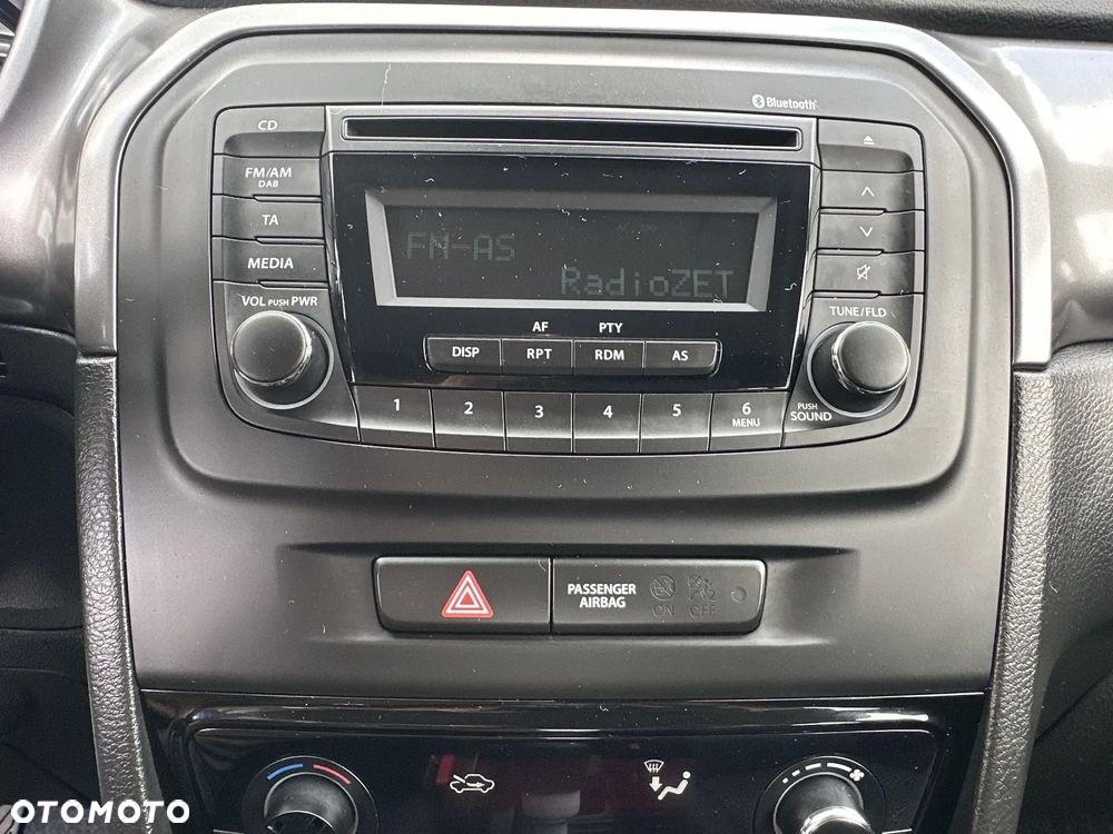 Suzuki Vitara - 24