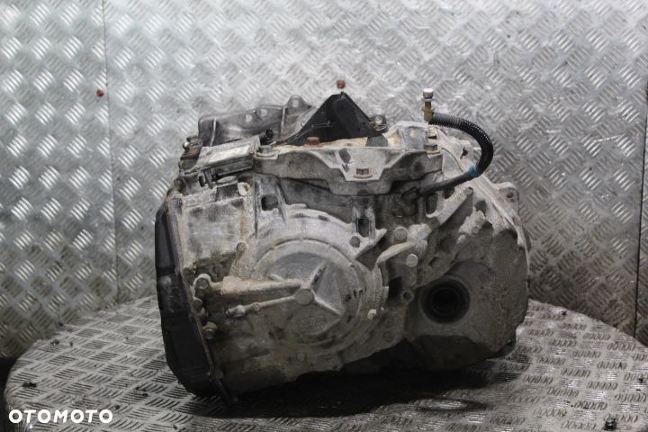 SKRZYNIA BIEGÓW AUTOMAT 4x4 VOLVO XC70 II 2.4D5 - 3