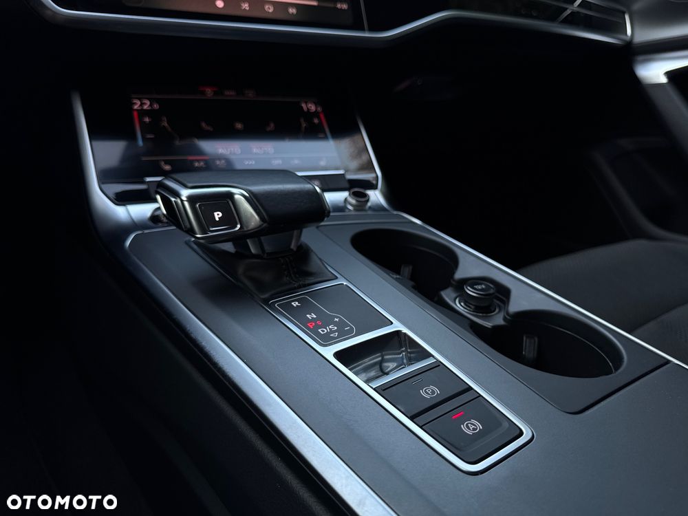 Audi A6 Avant 35 TDI mHEV S tronic - 38