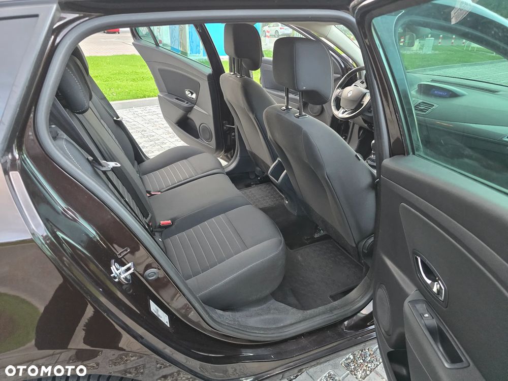 Renault Megane 1.6 16V Limited - 11