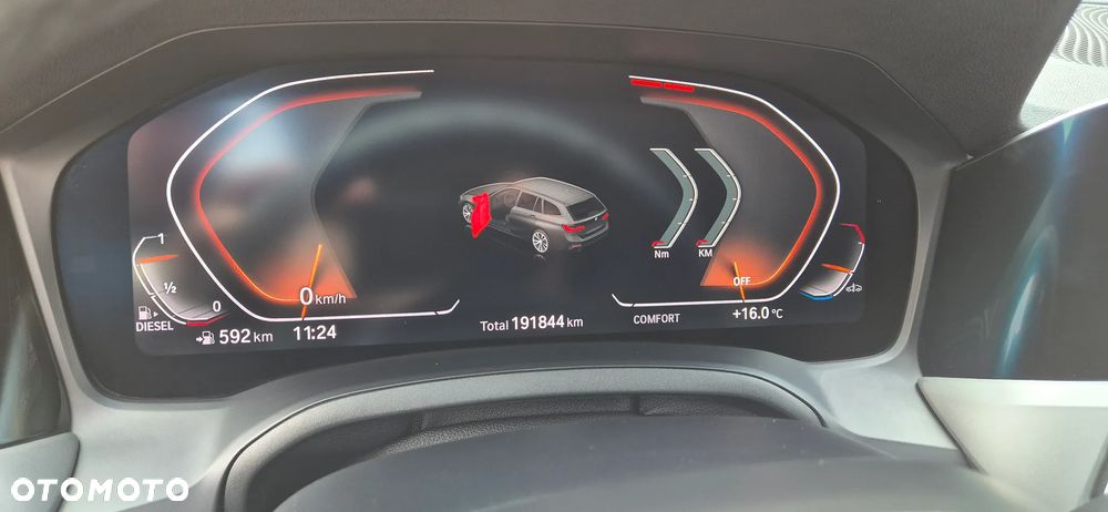 BMW Seria 3 320d xDrive Edition M Sport Shadow - 12