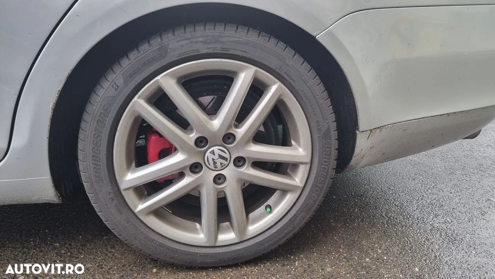 Volkswagen Jetta 2.0 TDI DPF Sportline - 6