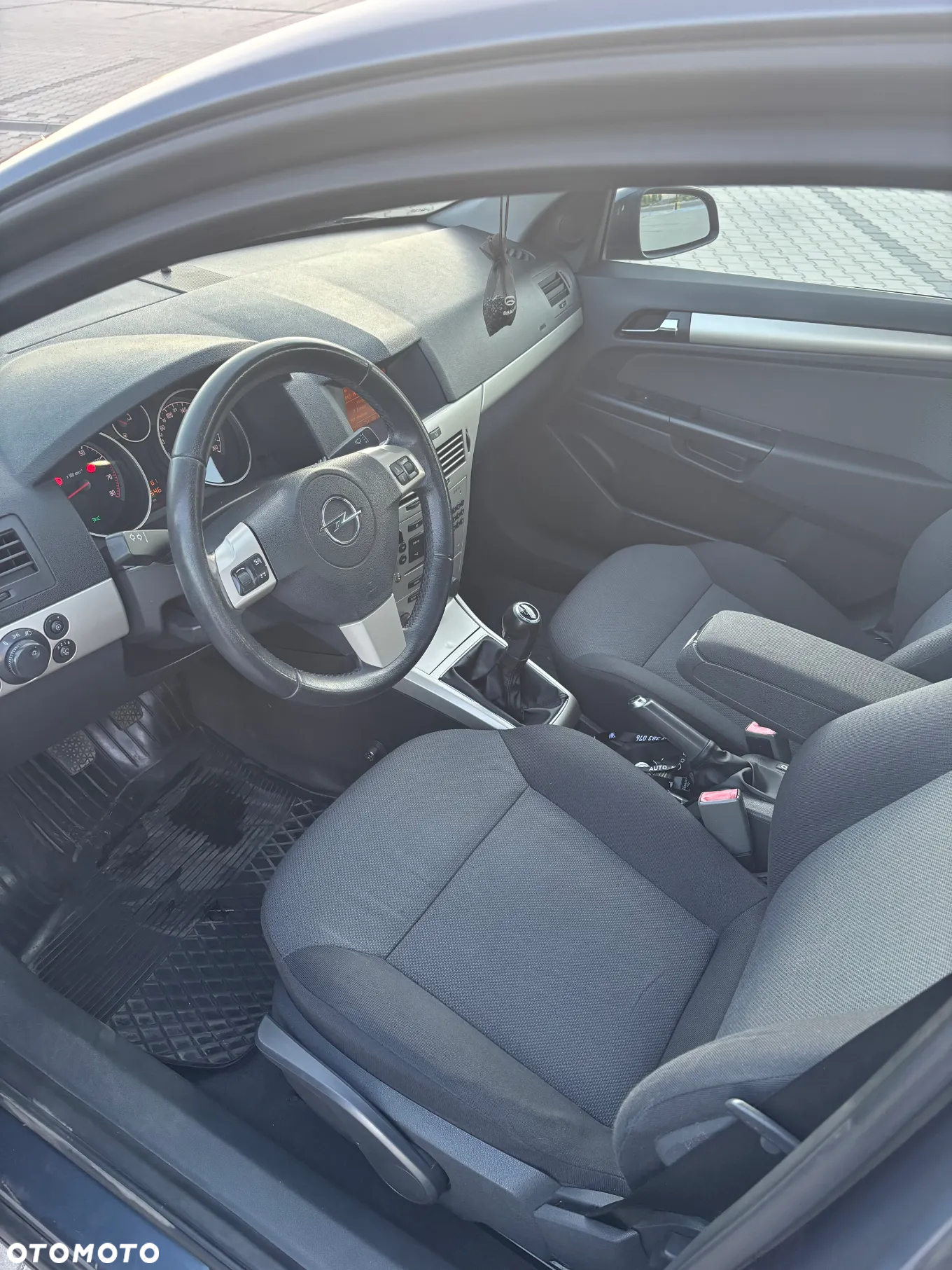 Opel Astra III 1.6 Cosmo - 7