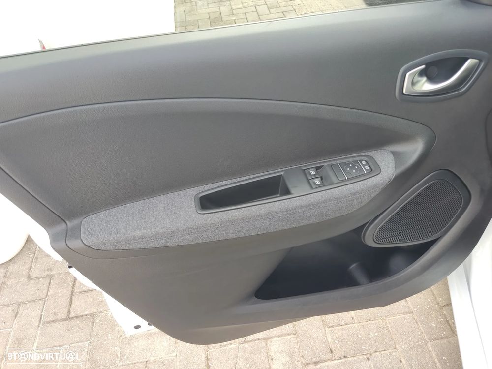 Renault Zoe (c/ Bateria) E-Tech EV50 Equilibre - 17