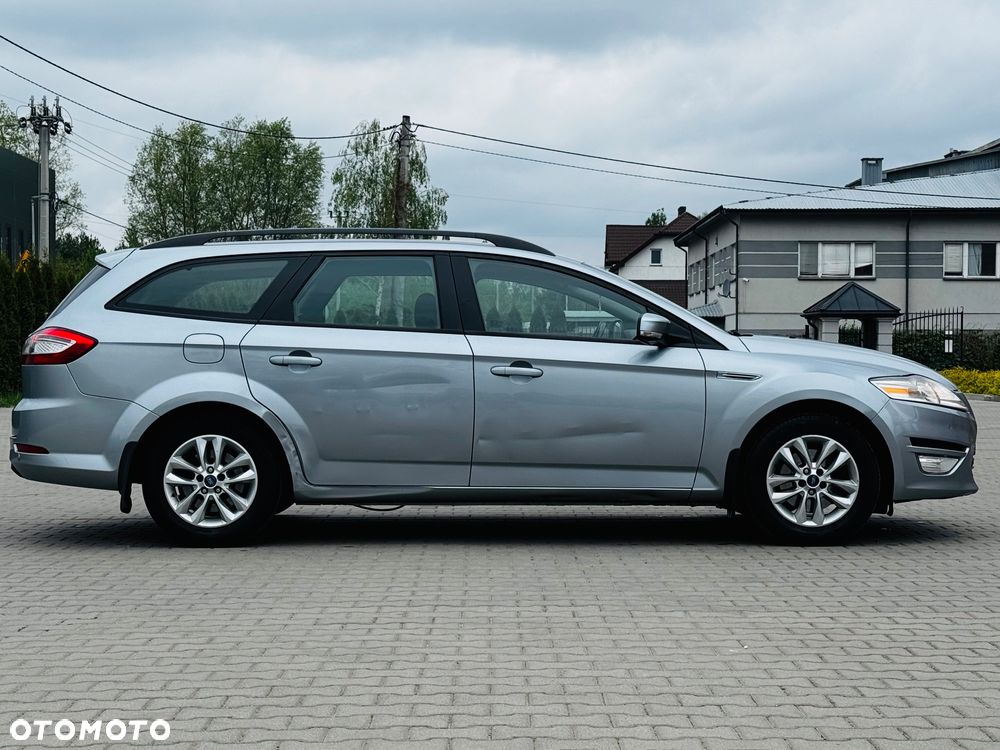 Ford Mondeo 1.6 Gold X - 8
