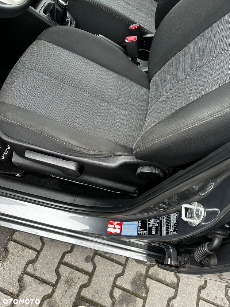 Kia Venga 1.4 CVVT ISG Spirit - 21