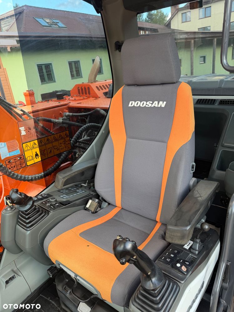 Doosan DX180LC - 7
