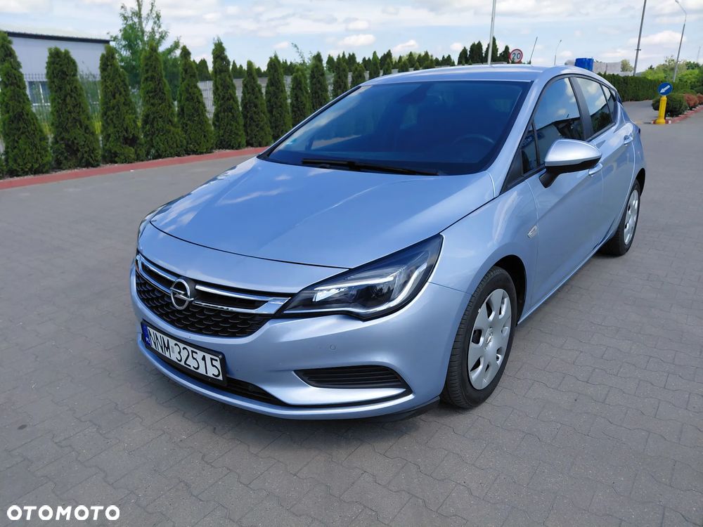 Opel Astra 1.6 CDTI Enjoy S&S - 1