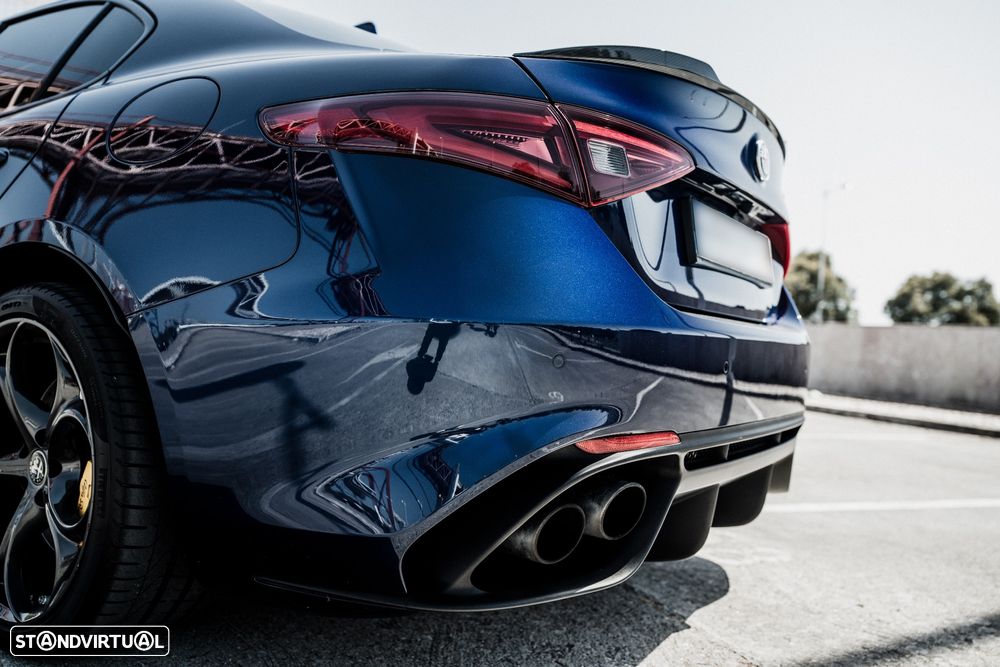Alfa Romeo Giulia 2.9 Bi-Turbo Quadrifoglio AT8 - 14