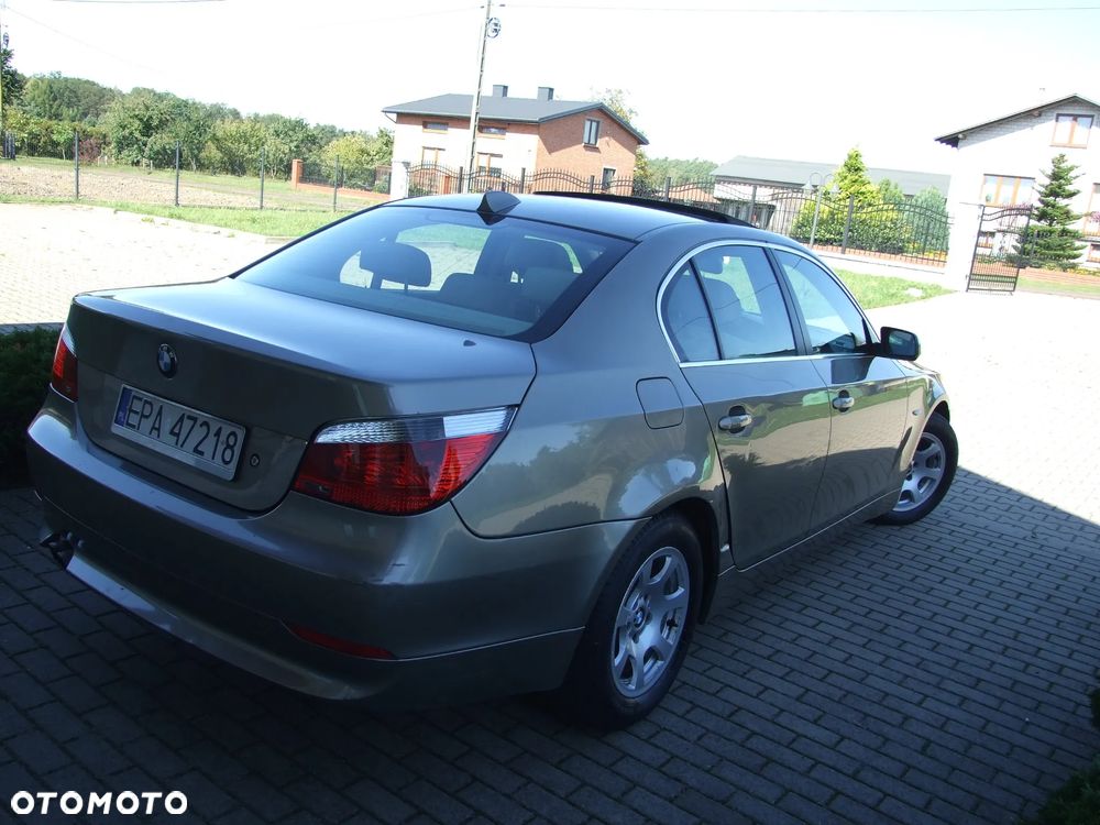 BMW Seria 5 - 21