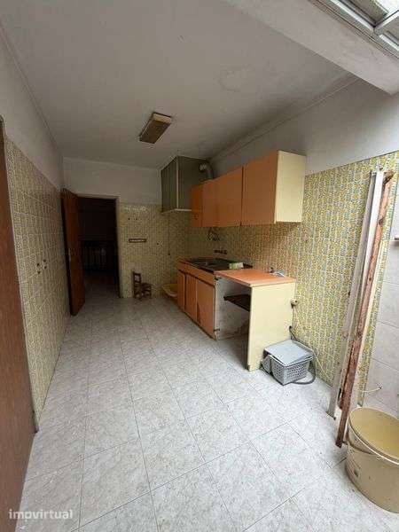 Apartamento T2 com terraço - Grande imagem: 2/11