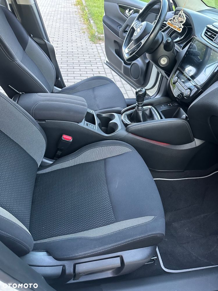 Nissan Qashqai - 32