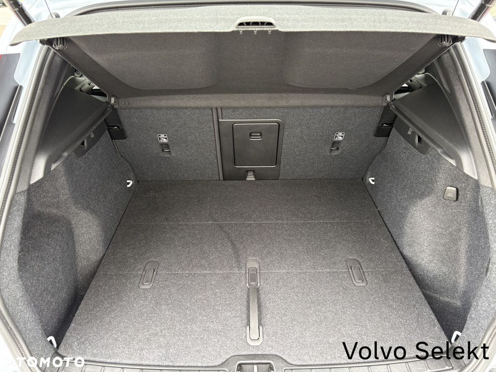 Volvo XC 40 - 26