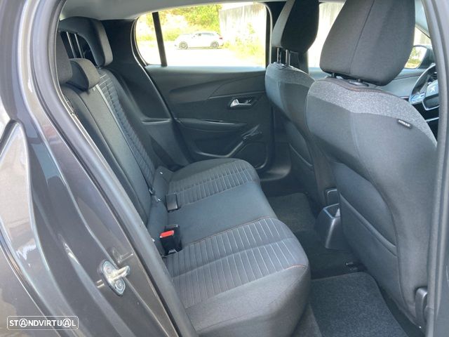Peugeot 208 PureTech 75 Active Pack - 31
