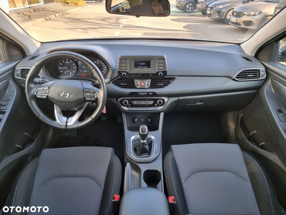 Hyundai i30 1.5 DPI Modern - 31