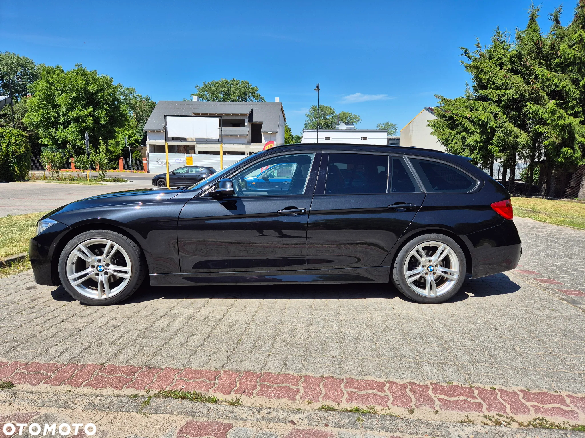 BMW Seria 3 320d - 10