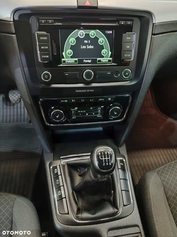 Skoda Superb 2.0 TDI Elegance - 17