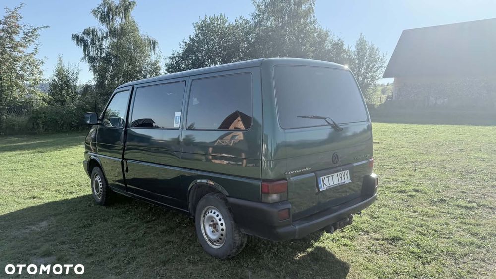 Volkswagen Caravelle - 2