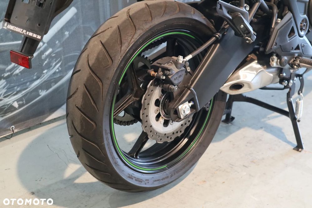 Kawasaki Versys 650 - 22