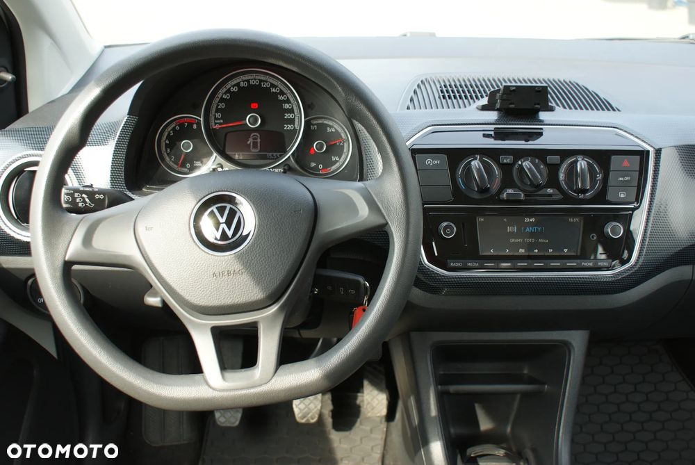 Volkswagen up! - 7