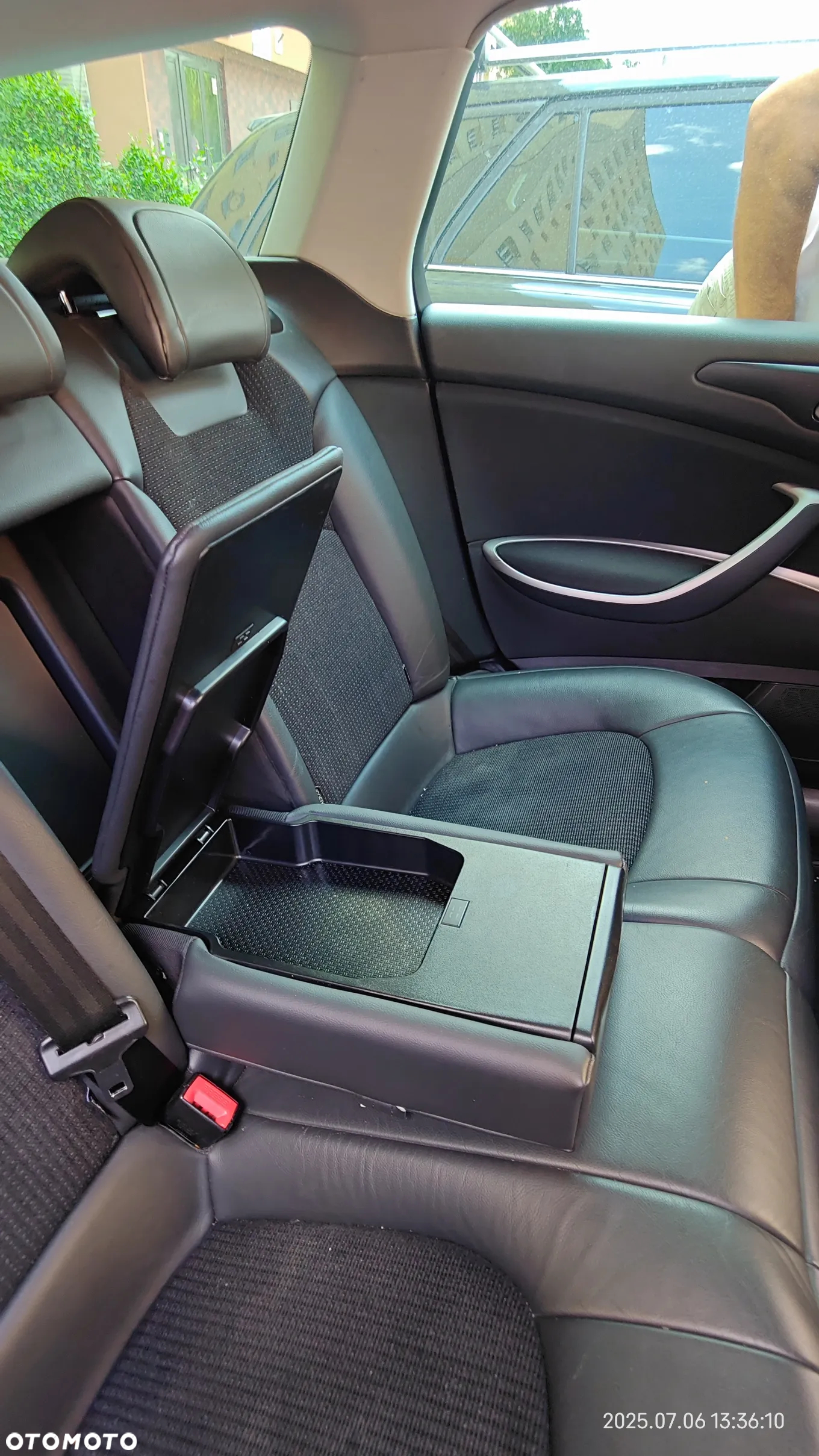Citroën C5 2.2 HDi Exclusive Equilibre Navi - 11