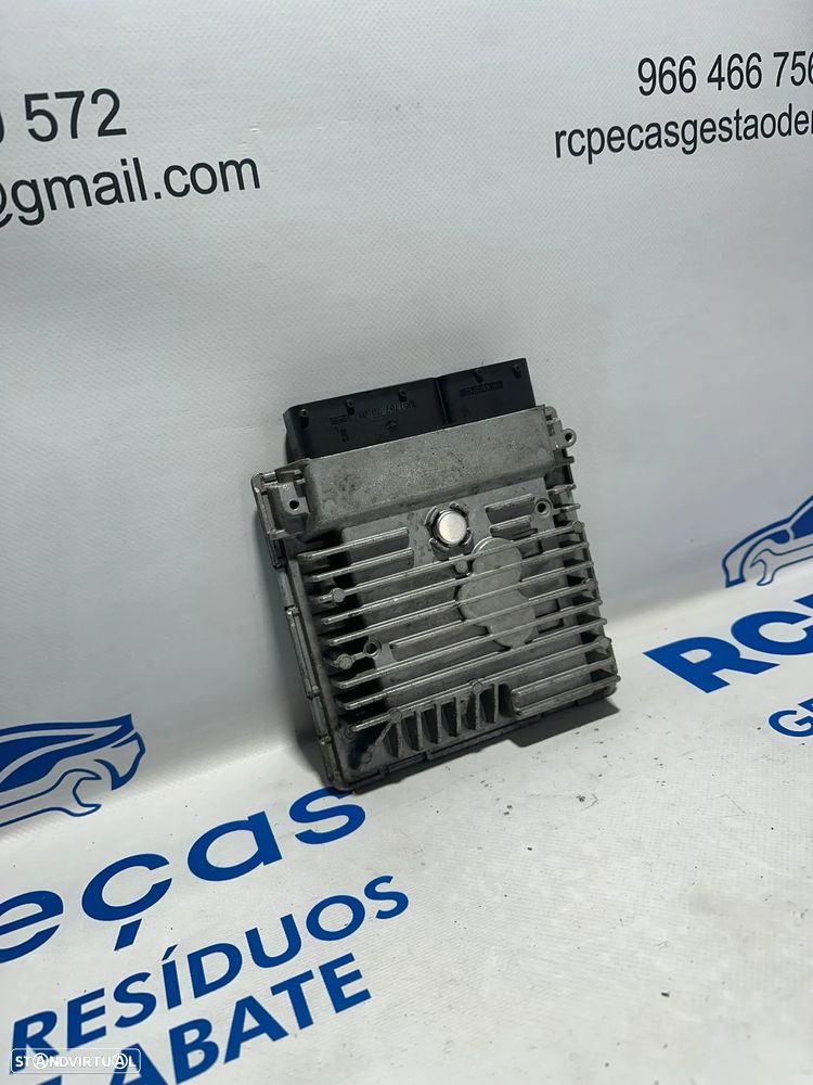 .Centralina Motor Continental VW Volkswagen Passat B6 1.6 TDi CAY 03L906023GL 5WP42662AA 2009 - 2014 - 5