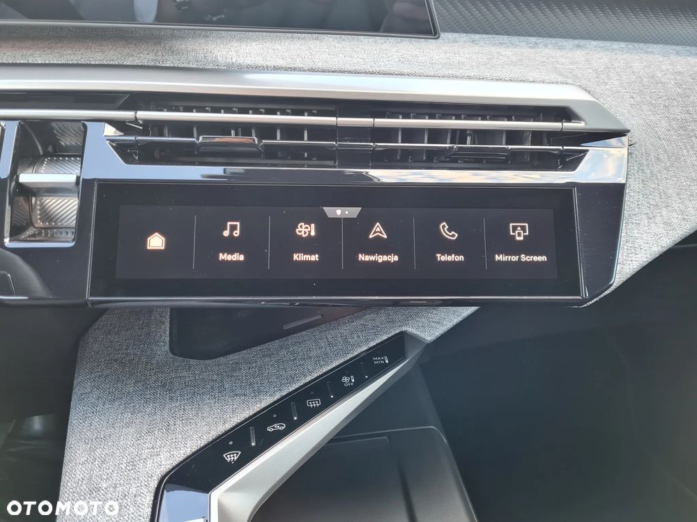 Peugeot 3008 1.2 PureTech mHEV Allure Pack S&S e-DCS6 - 20