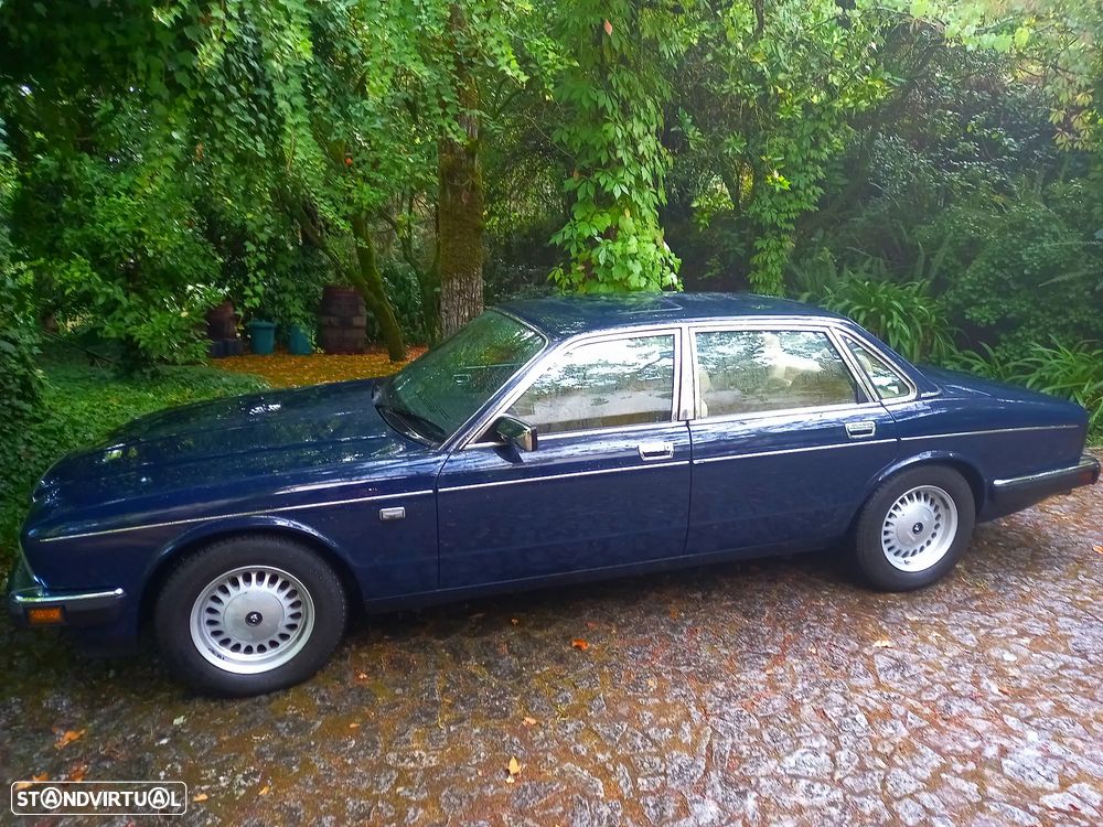 Jaguar Daimler 3.6 - 1