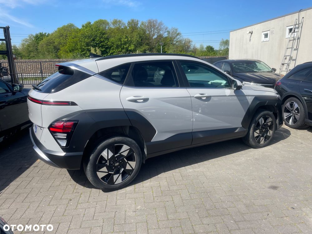 Hyundai Kona - 4