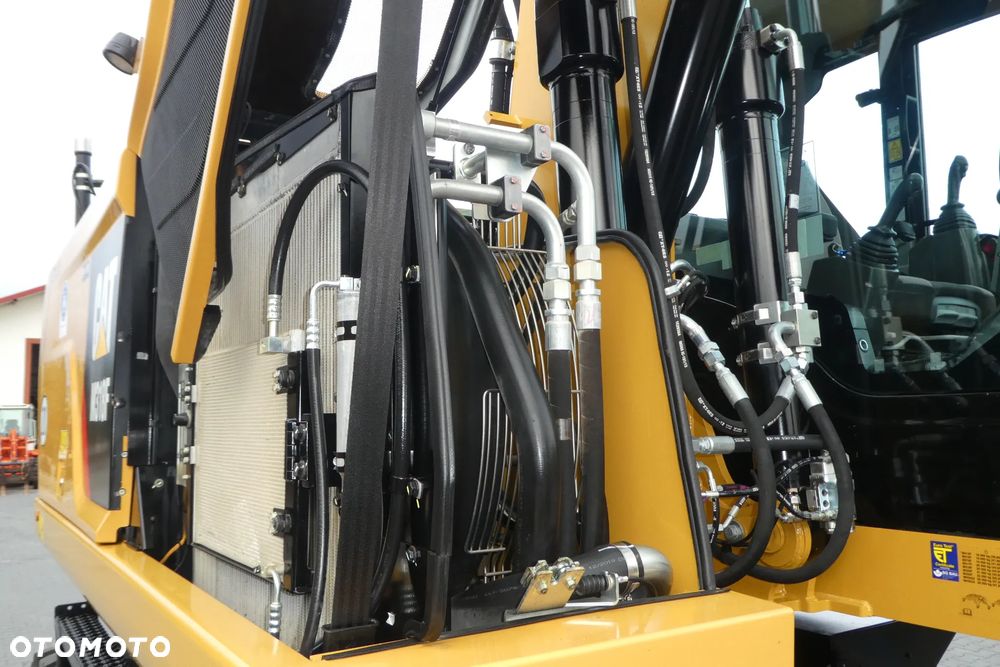 Caterpillar M 318F - 24