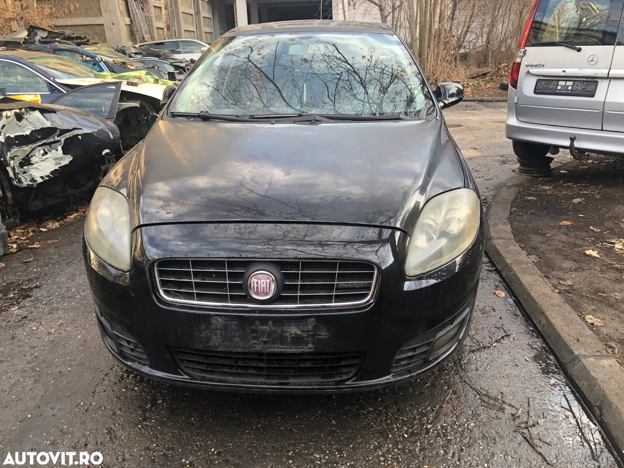 Aripa stanga fata Fiat Croma negru 2008 - 2