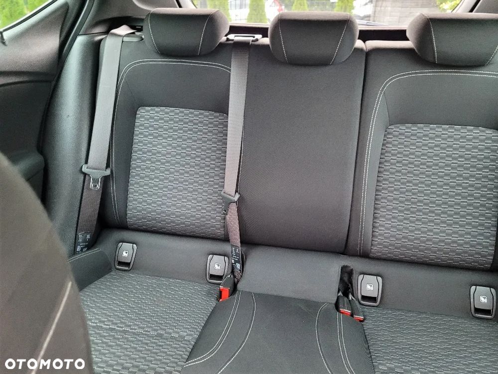 Opel Astra 1.4 Turbo Start/Stop Dynamic - 19