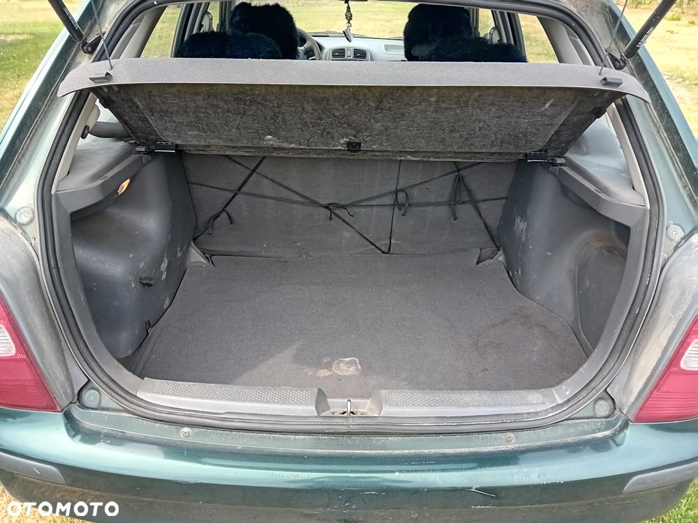 Mazda 323F 2.0 DITD Comfort - 6