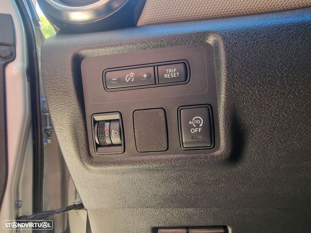 Nissan Micra 1.0 IG-T N-Connecta - 24