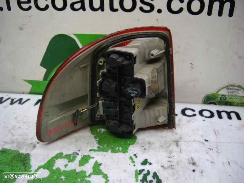 FAROLIM TRASEIRO DIREITO OPEL ASTRA F FASTBACK 1995 - - 4