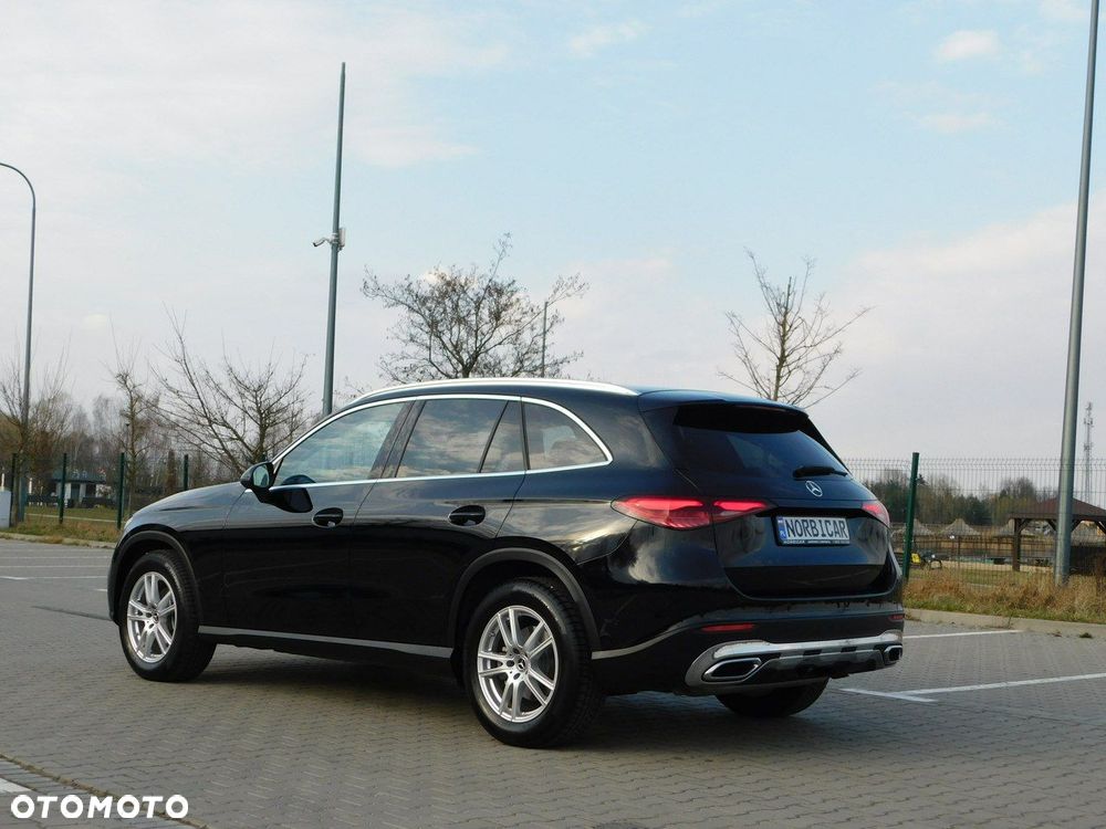 Mercedes-Benz GLC - 29