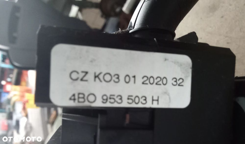 Przełączniki zespolone kombajn taśma VW Passat B5 lift 4B0953503H - 2