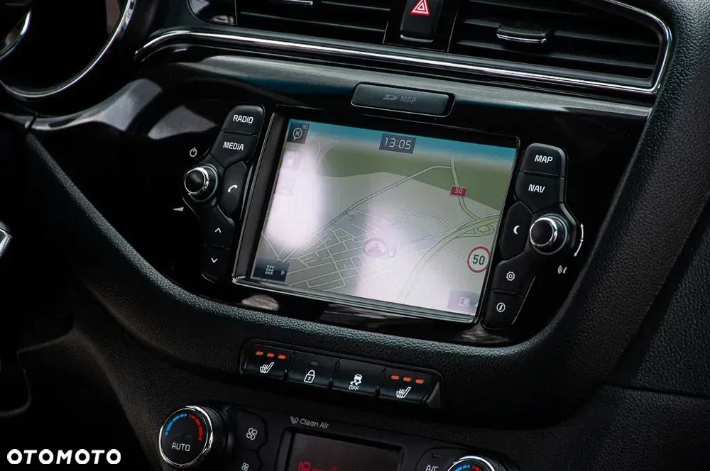 Kia Ceed 1.6 CRDi Platinum Edition - 19