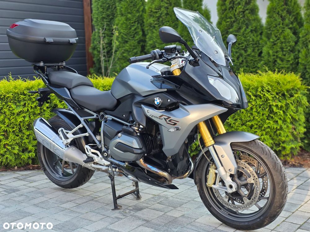 BMW R - 1