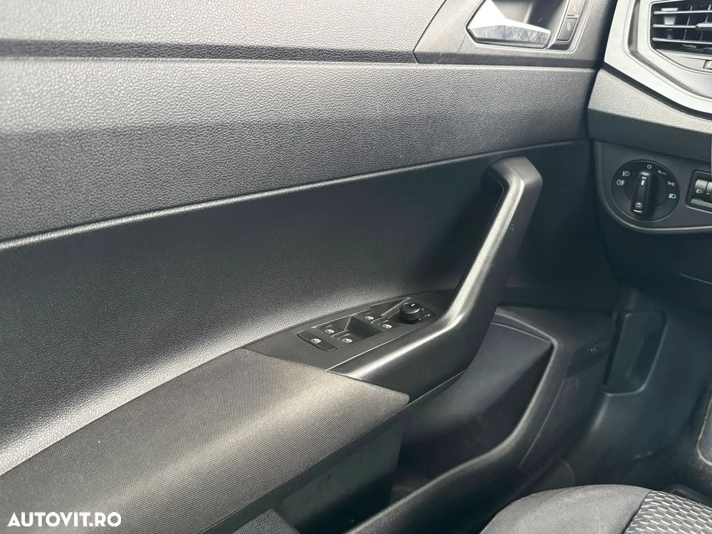 Volkswagen Polo 1.0 Trendline - 21