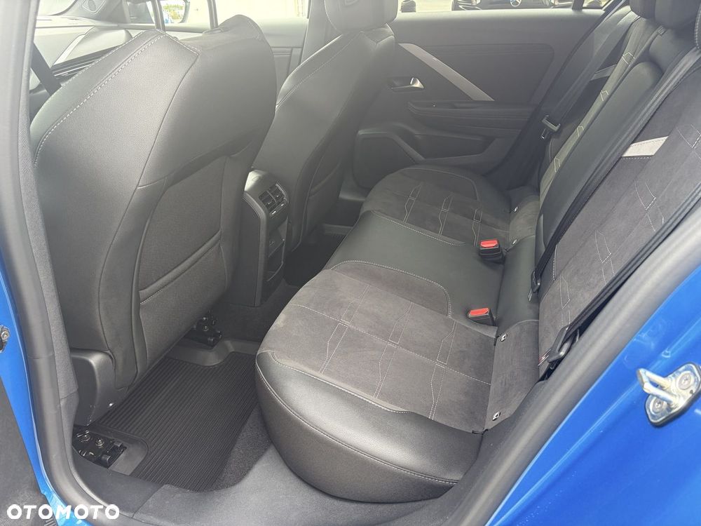 Opel Astra - 9