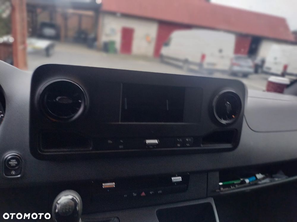 Mercedes-Benz Sprinter 314 - 4