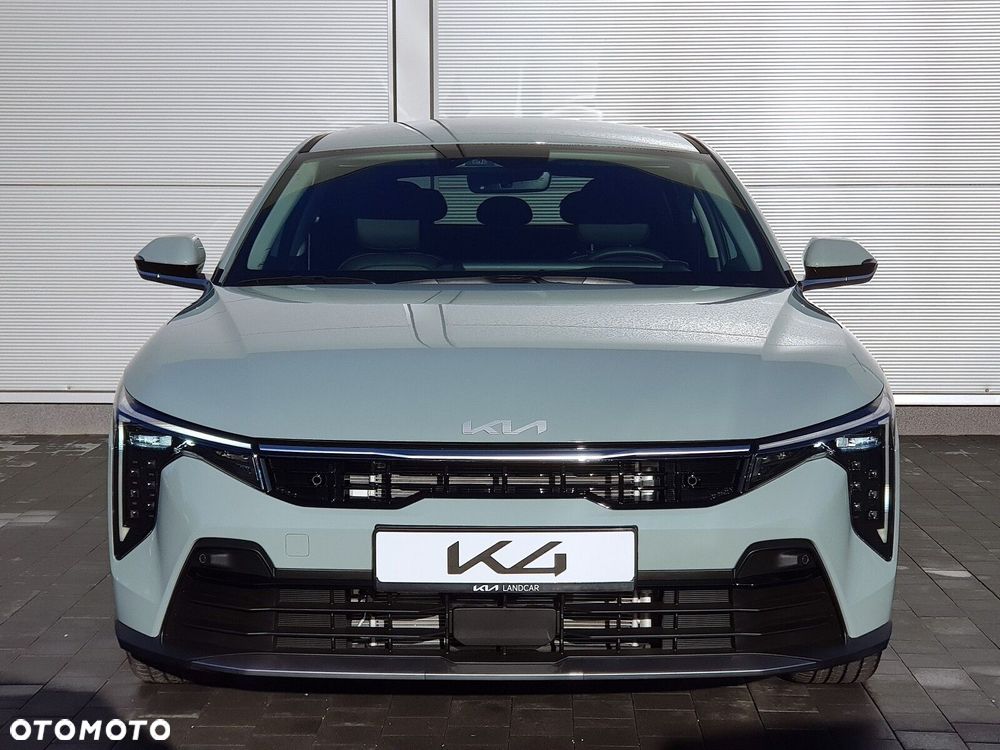 Kia K4 - 3