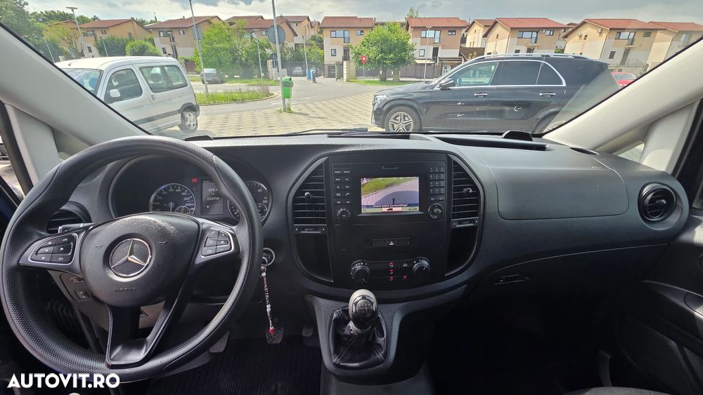 Mercedes-Benz Vito - 10
