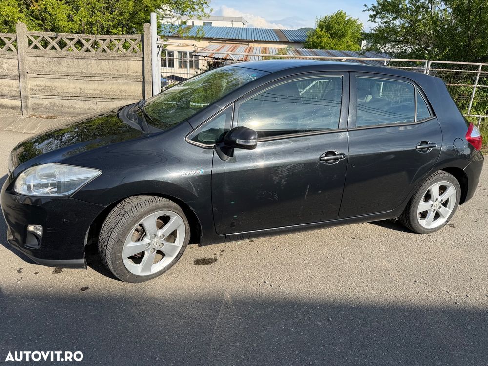 Toyota Auris - 2